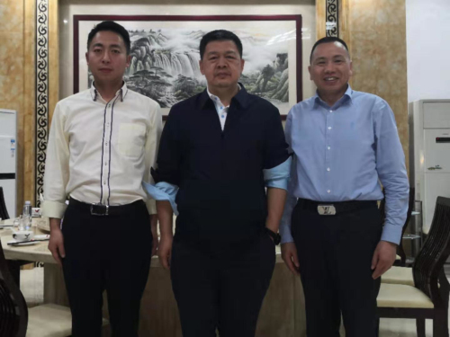 中紀(jì)委國(guó)際合作局郭松江局長(zhǎng)、人民日?qǐng)?bào)社馬海濤副總編親臨大道視察指導(dǎo)